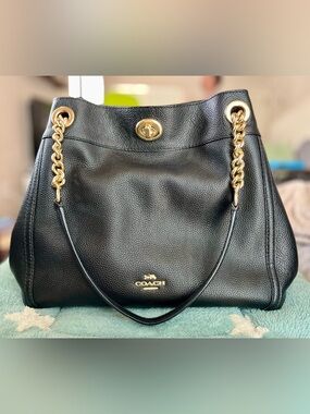 Coach Edie Turnlock Shoulder Bag